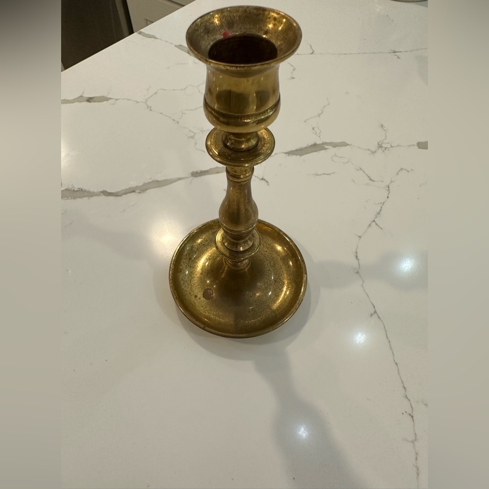 VTG Brass Candelabra Style Tapered Candle Solo Gold England  (1) EUC